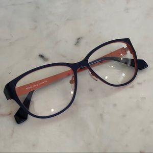 NW 77TH 2 tone frames